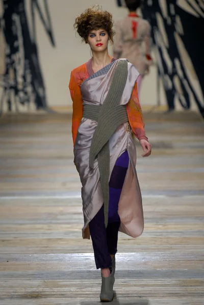 Look 5